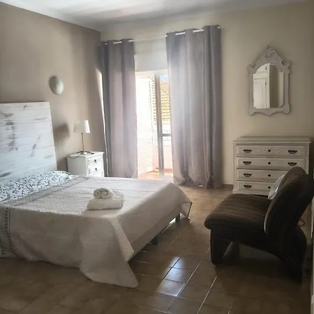 La Maison Dos Prazeres בית הארחה *